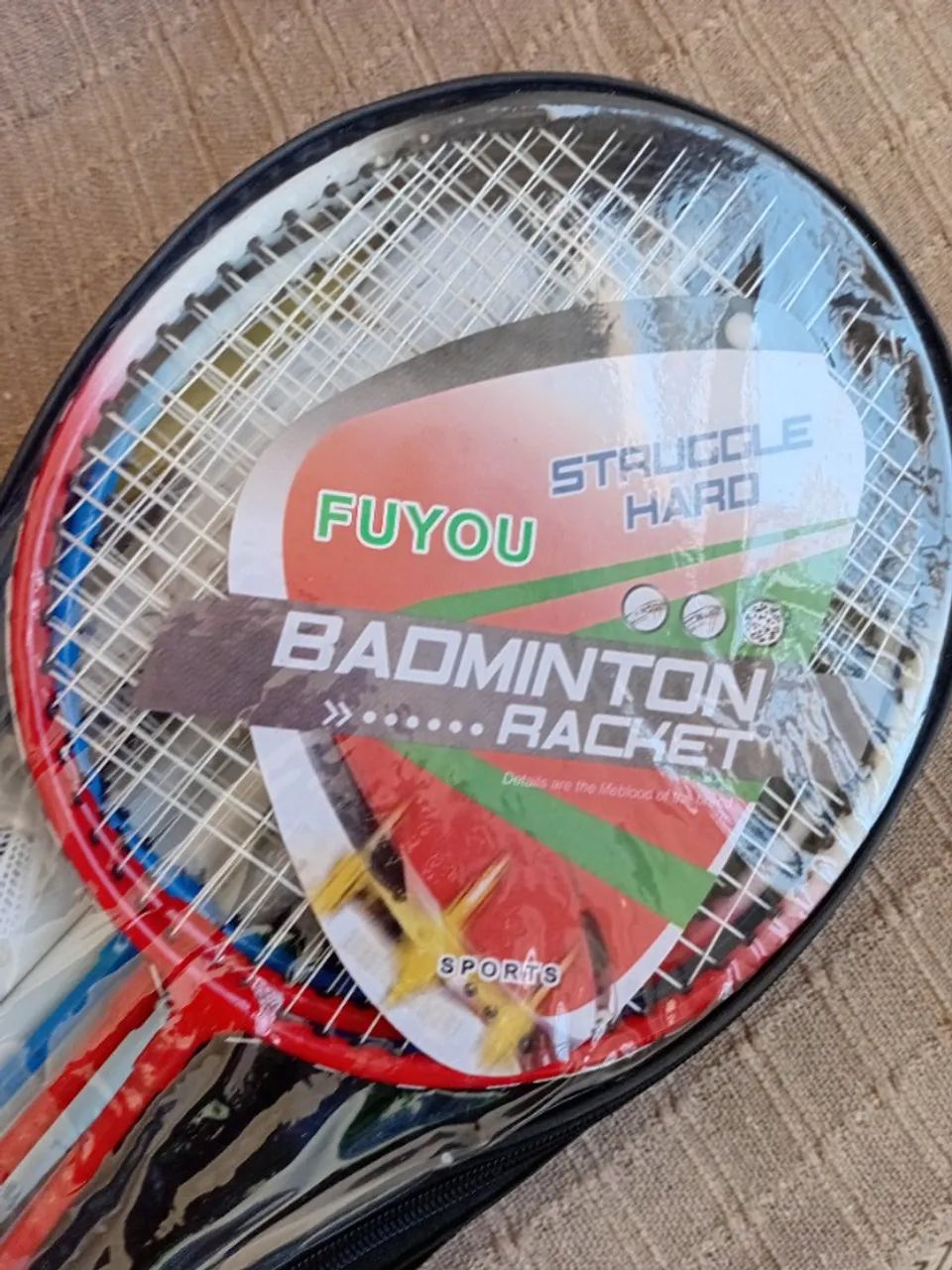 KIT BADMINTON PRO NOVO 4 RAQUETES 2 PETECAS REDE - Foto 3