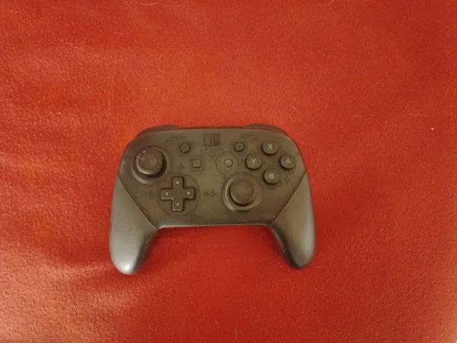 Controle Nintendo Switch Pro Controller 