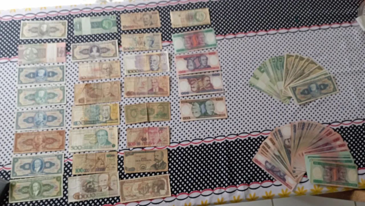 Notas de dinheiro antigas - Foto 5