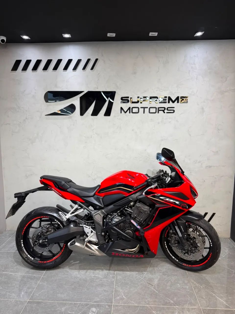 CBR 650R ANO 2024
