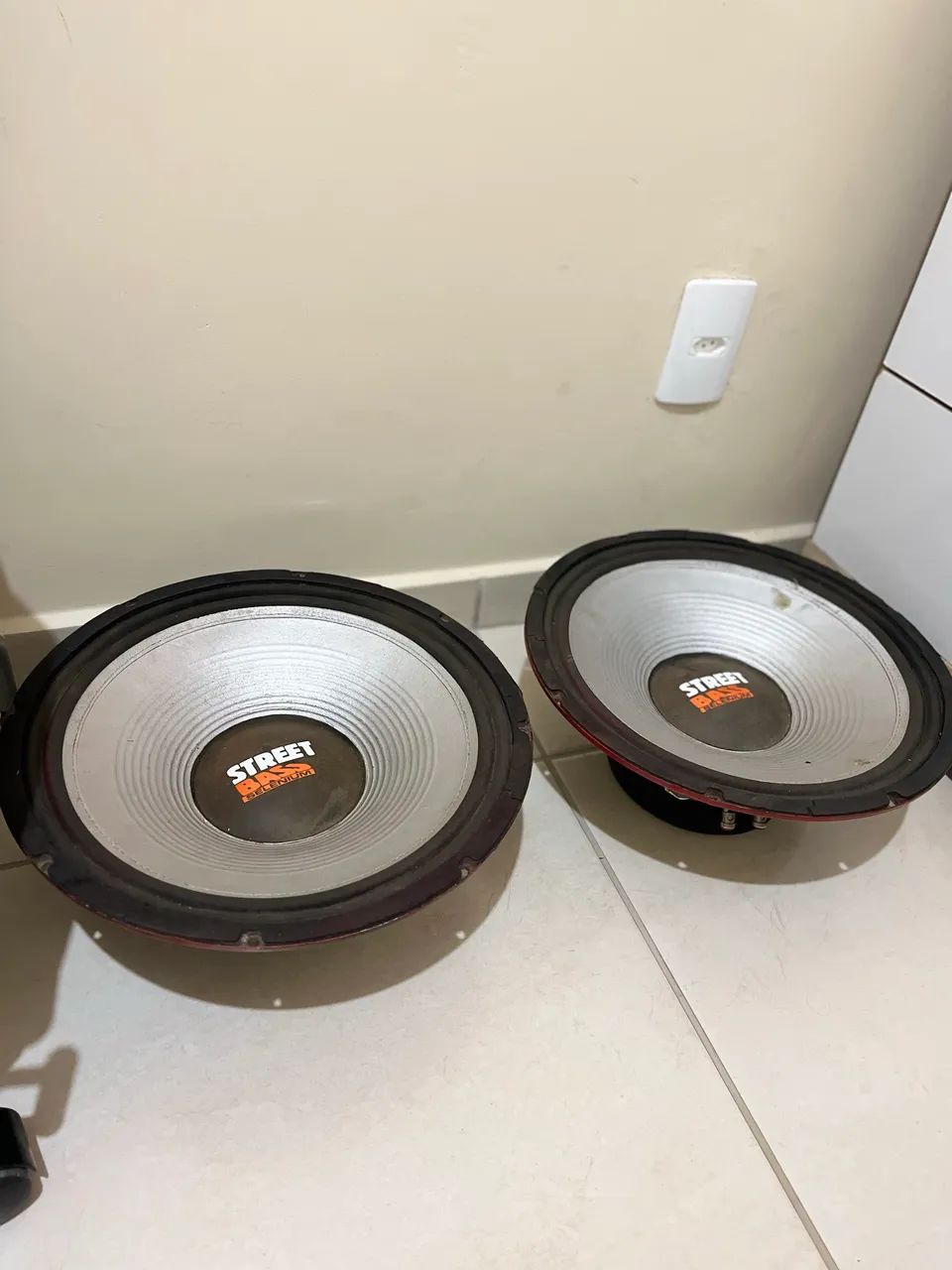 Vendo auto falantes de 15 selenium 
