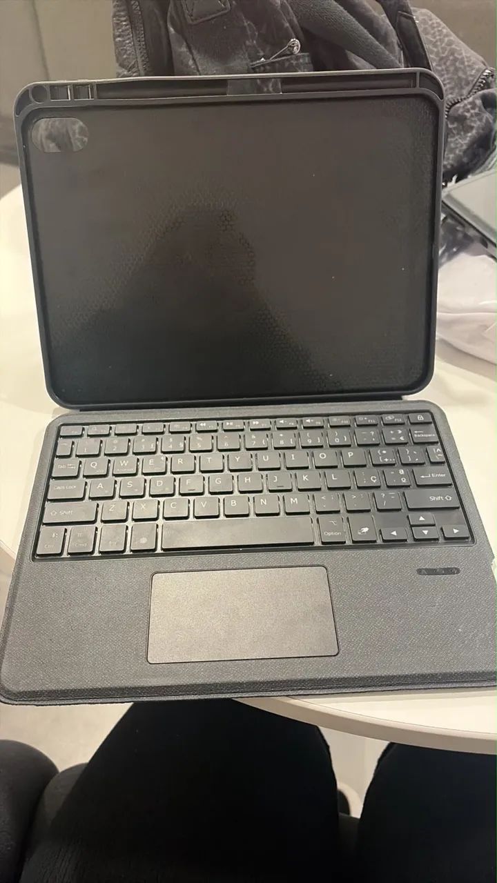 iPad 10° geração 256gb + caneta Apple Original + capinha com teclado - Foto 3