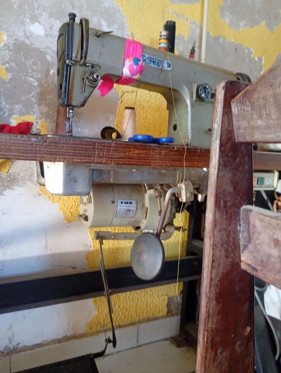 Máquina de costura pra vender 