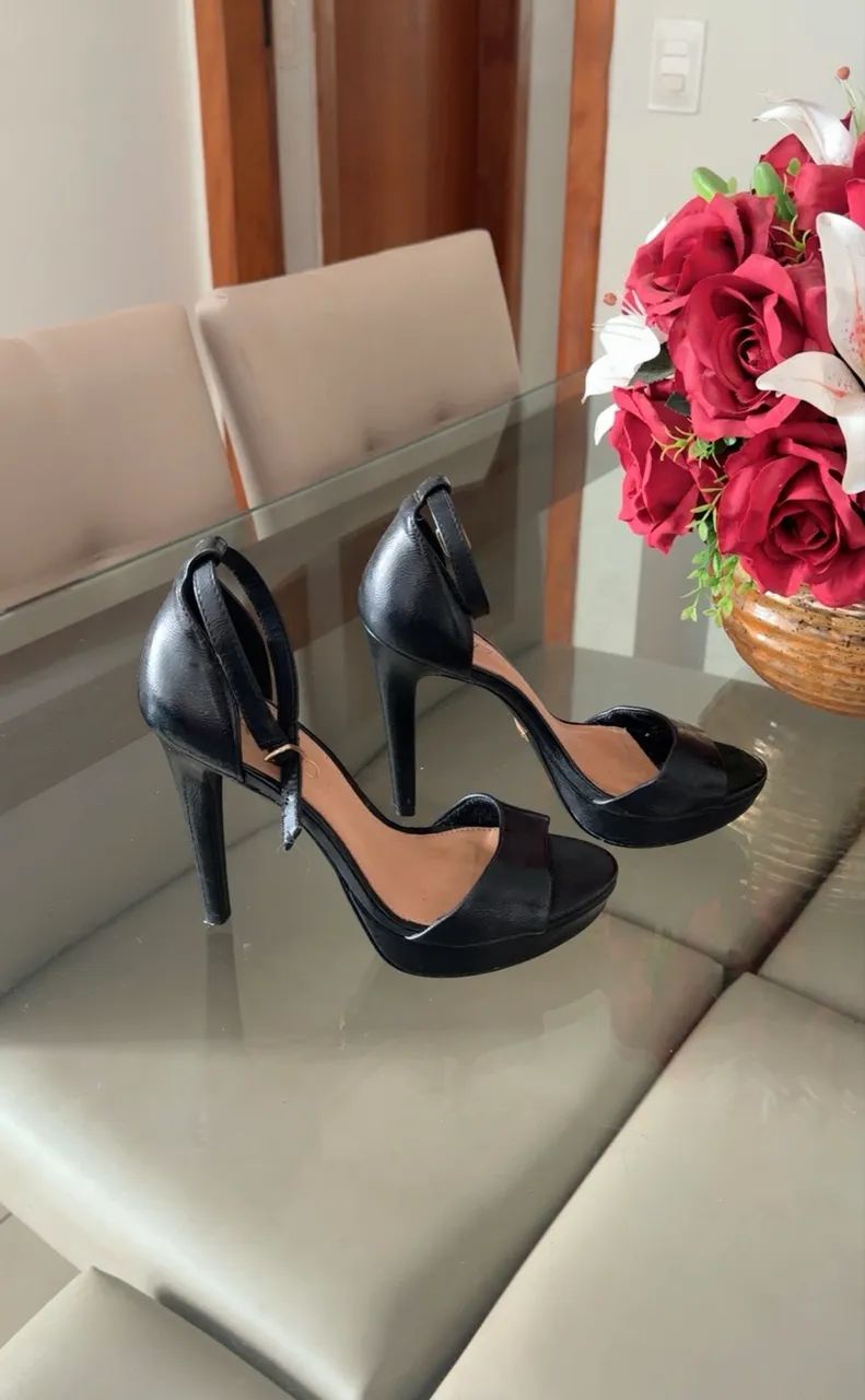 Sandália Arezzo número 35 - Foto 3