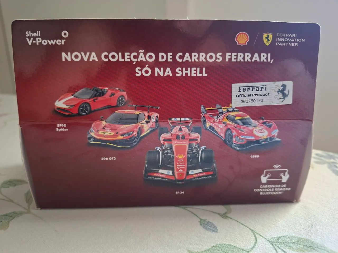Miniatura Ferrari SF24 F1 Shell com controle via app.  - Foto 4
