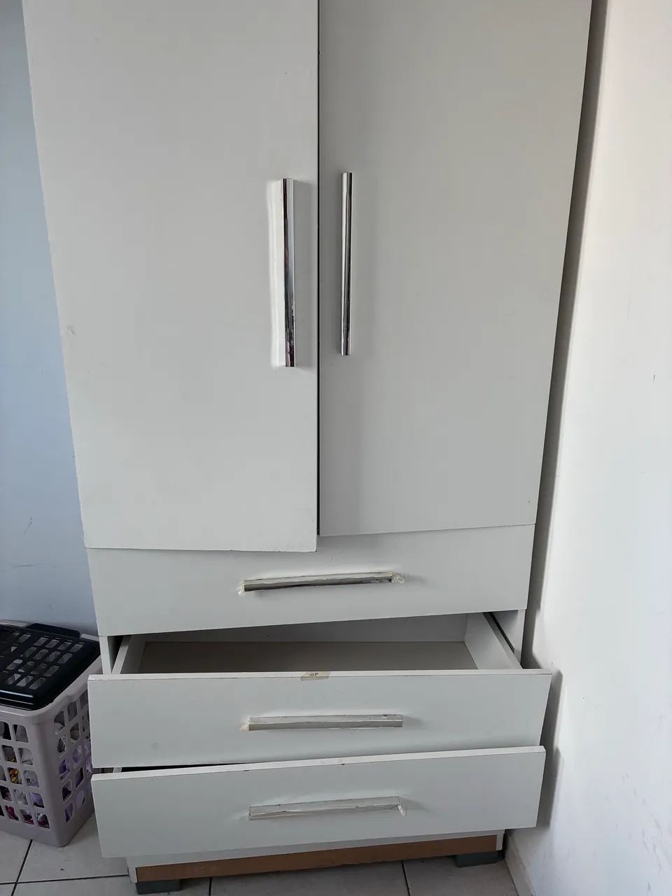 Berço+guarda roupa bebê 
