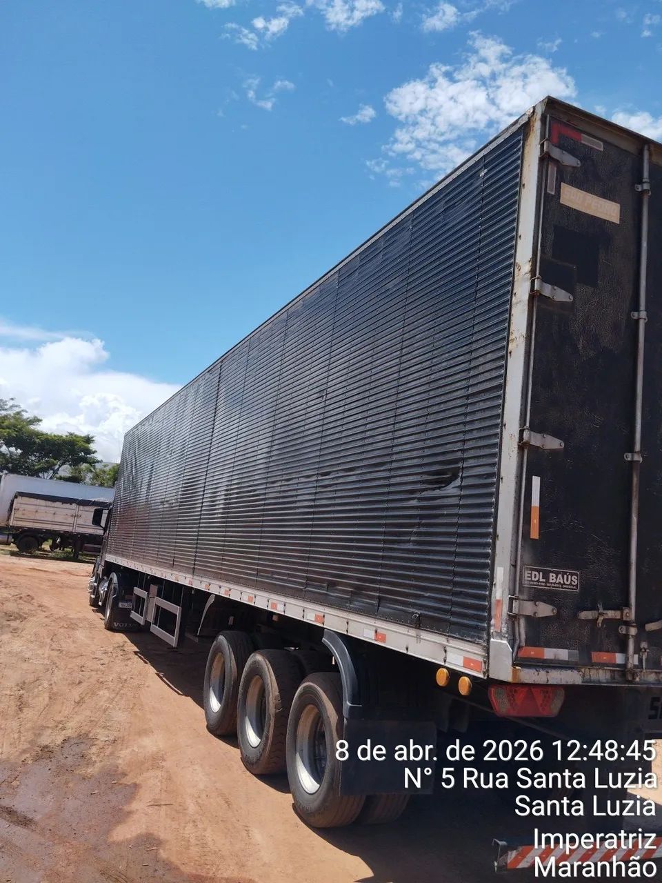 Carreta baú  - Foto 2