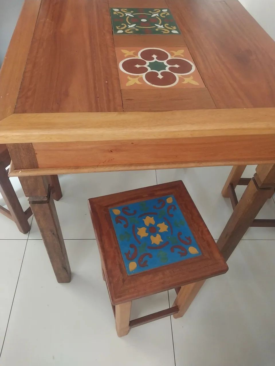 Vende-se jogo de mesa