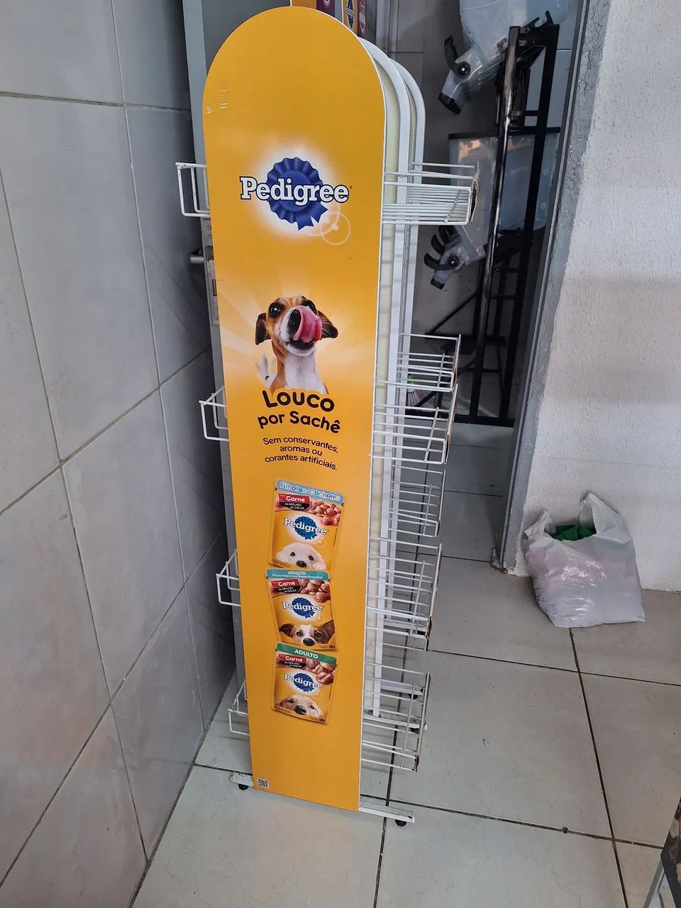 Expositor / Gôndula.  Os dois por 300 - Foto 2