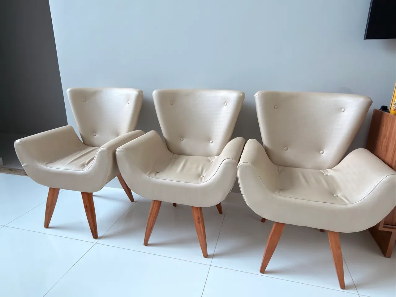 3 Lindas poltronas.