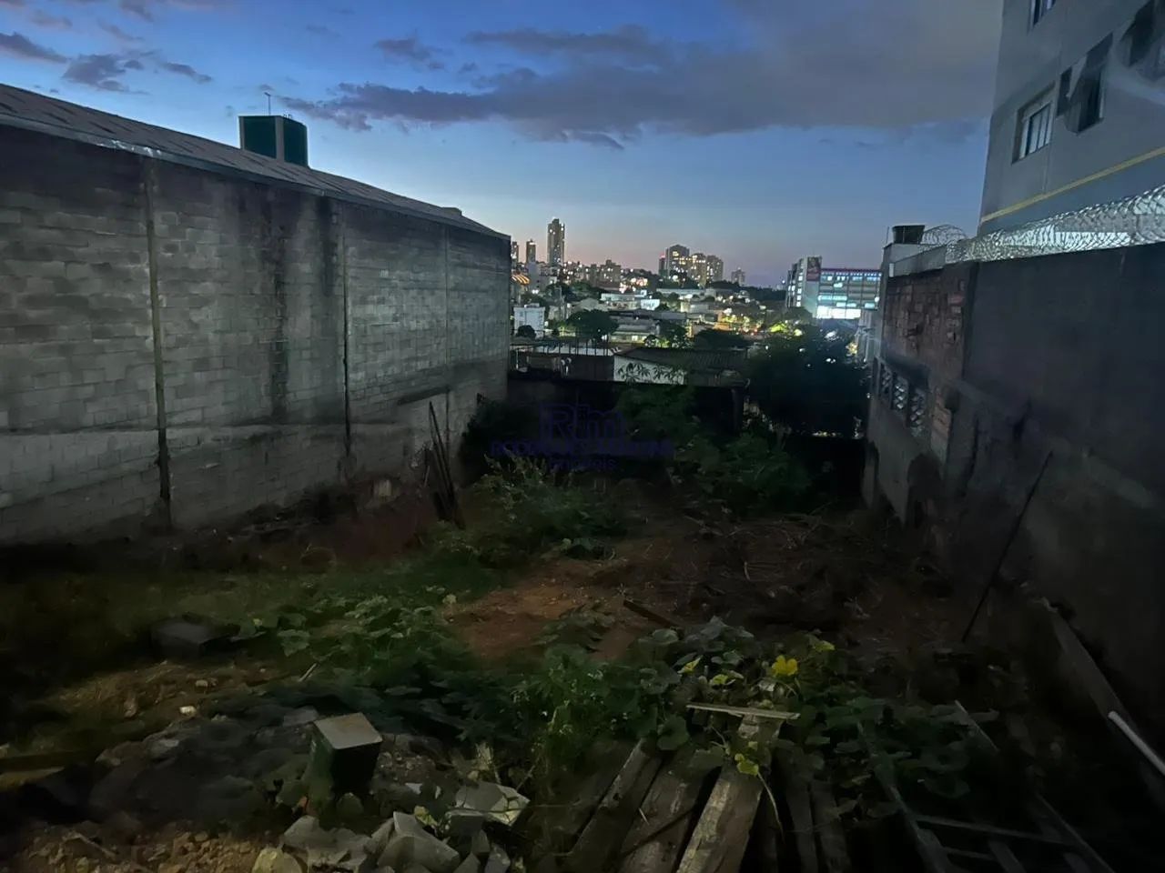 Lote 360m² à venda no Carlos Prates - Foto 2