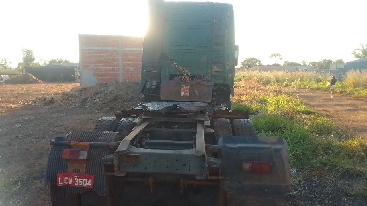 Vendo caminhão fh380  - Foto 5
