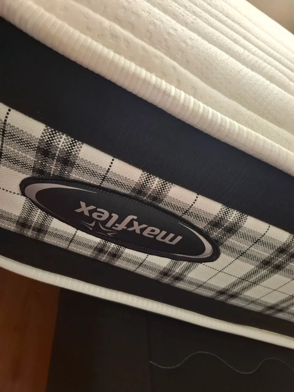 Cama box casal maxflex com cabeceira usada otimo estado ( entrego ) - Foto 3