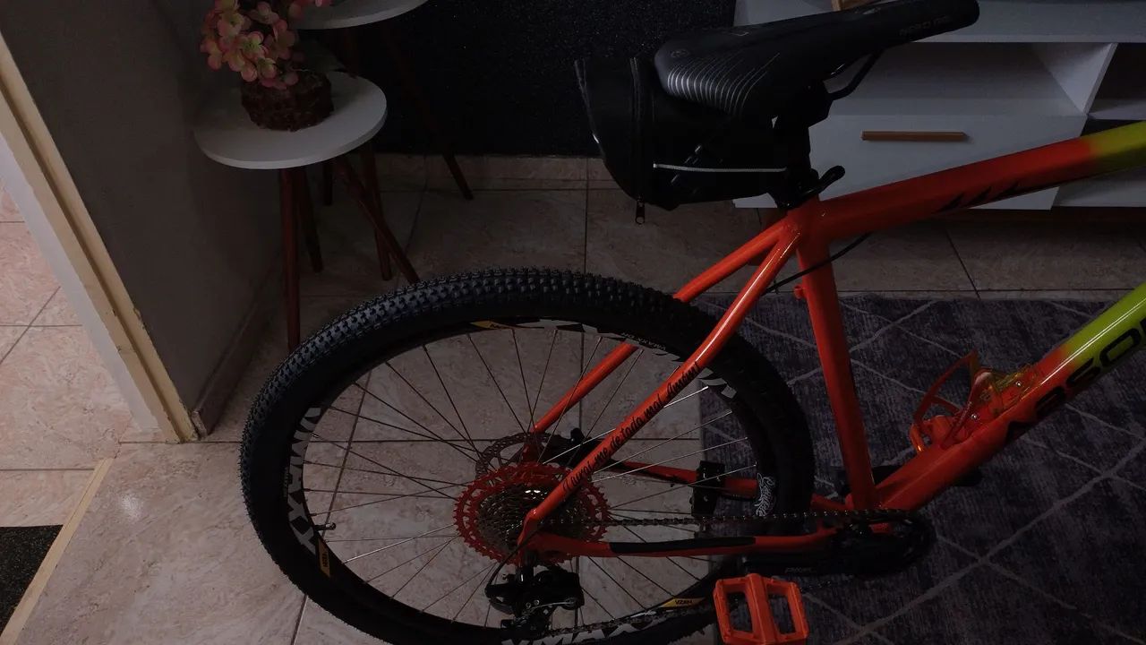 Vendo por 1. 800 aceito troca  - Foto 5