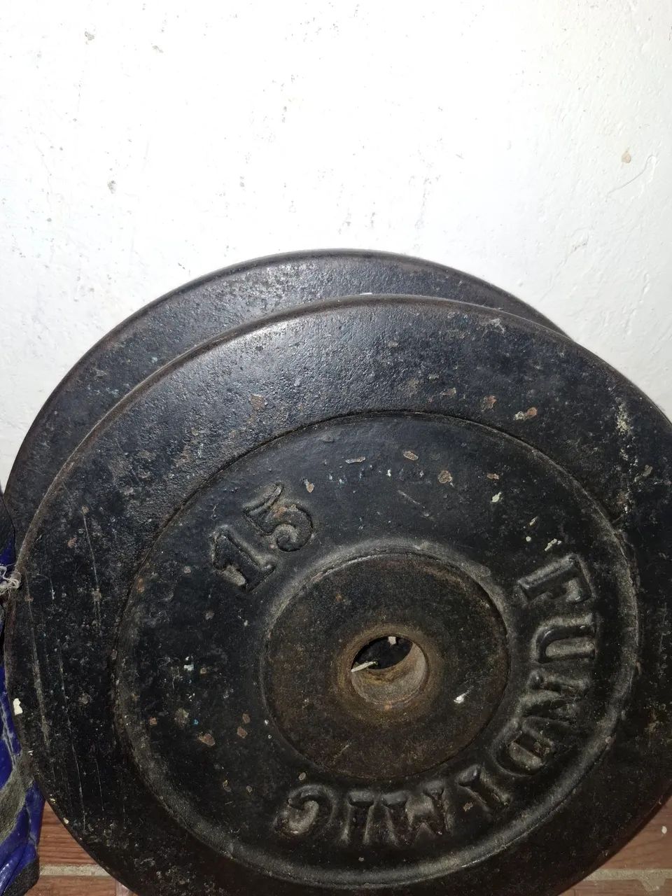 Barra e anilhas de musculação  - Foto 2