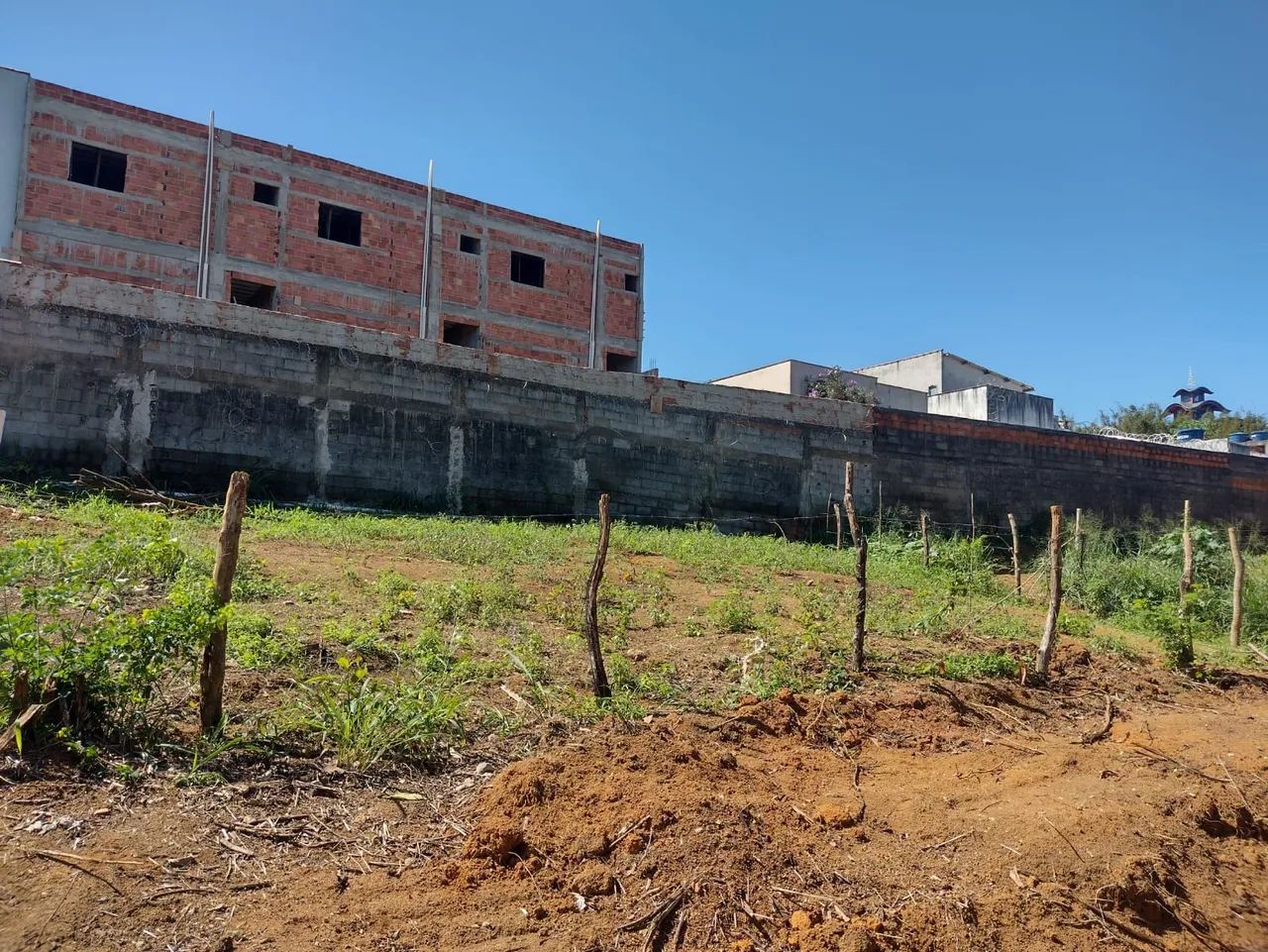 Terreno de 8,30 por 15.80   - Foto 2