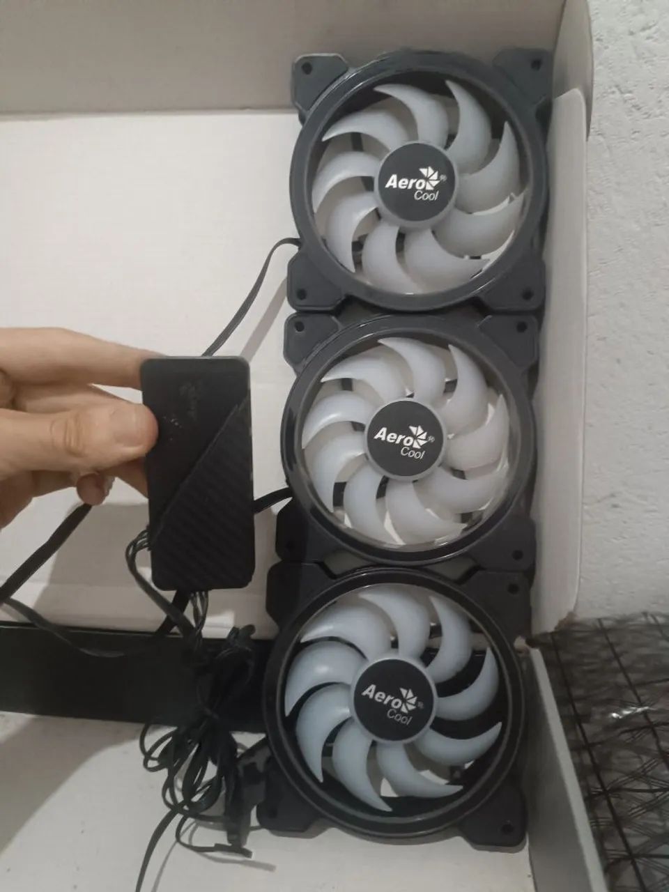 Ventoinhas AeroCool Eclipse 12 (ARGB).<br>