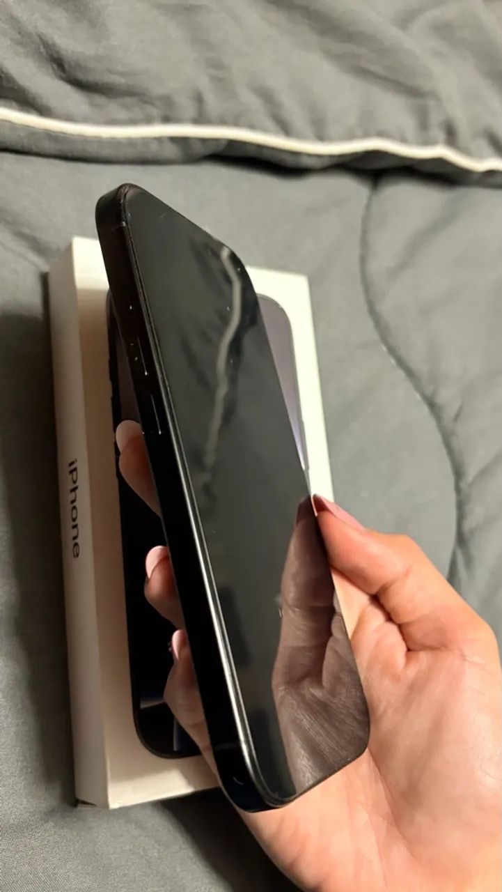 iPhone 16 pro  - Foto 3