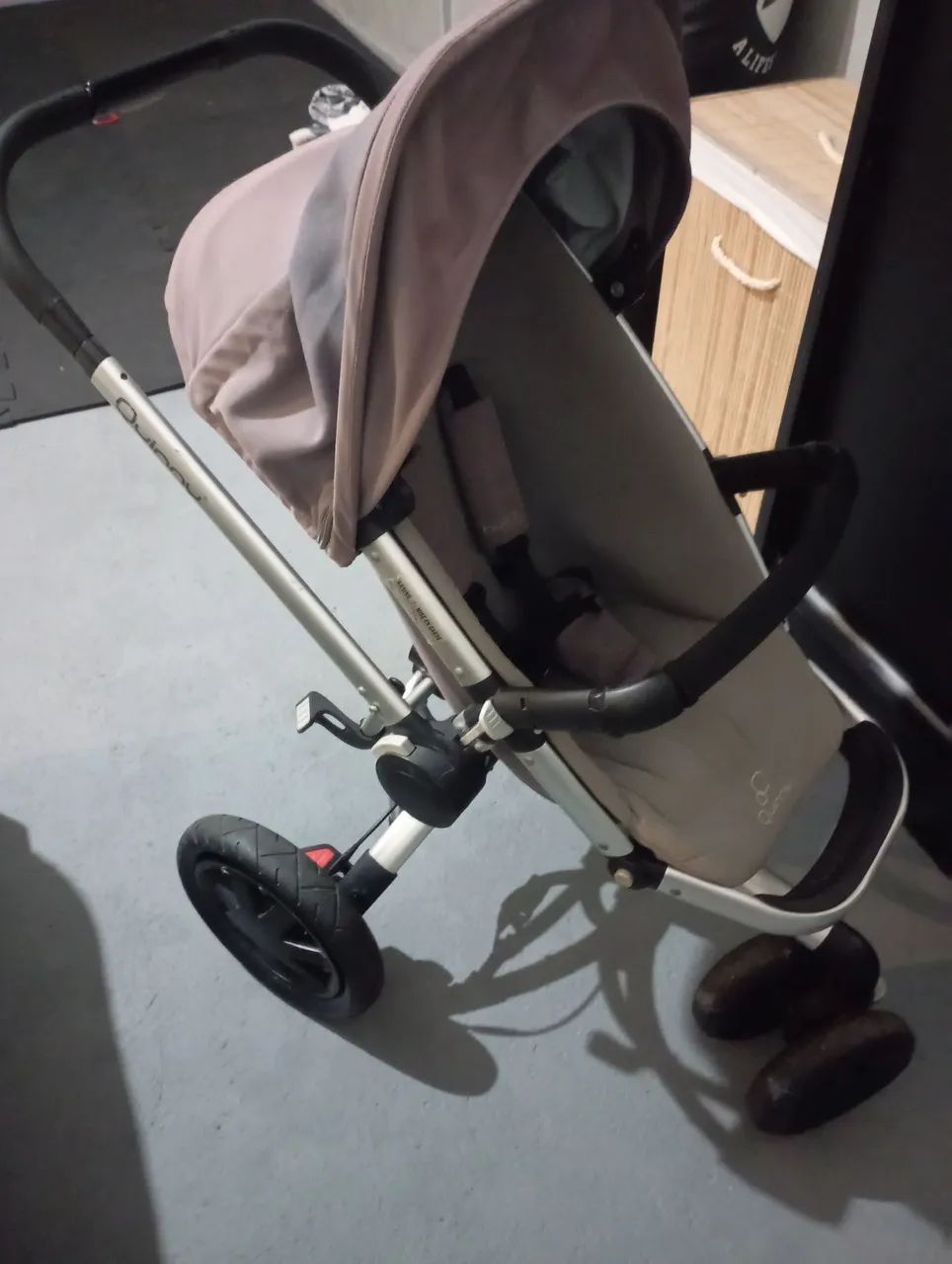 Carrinho de bebê marca Quinny  - Foto 2