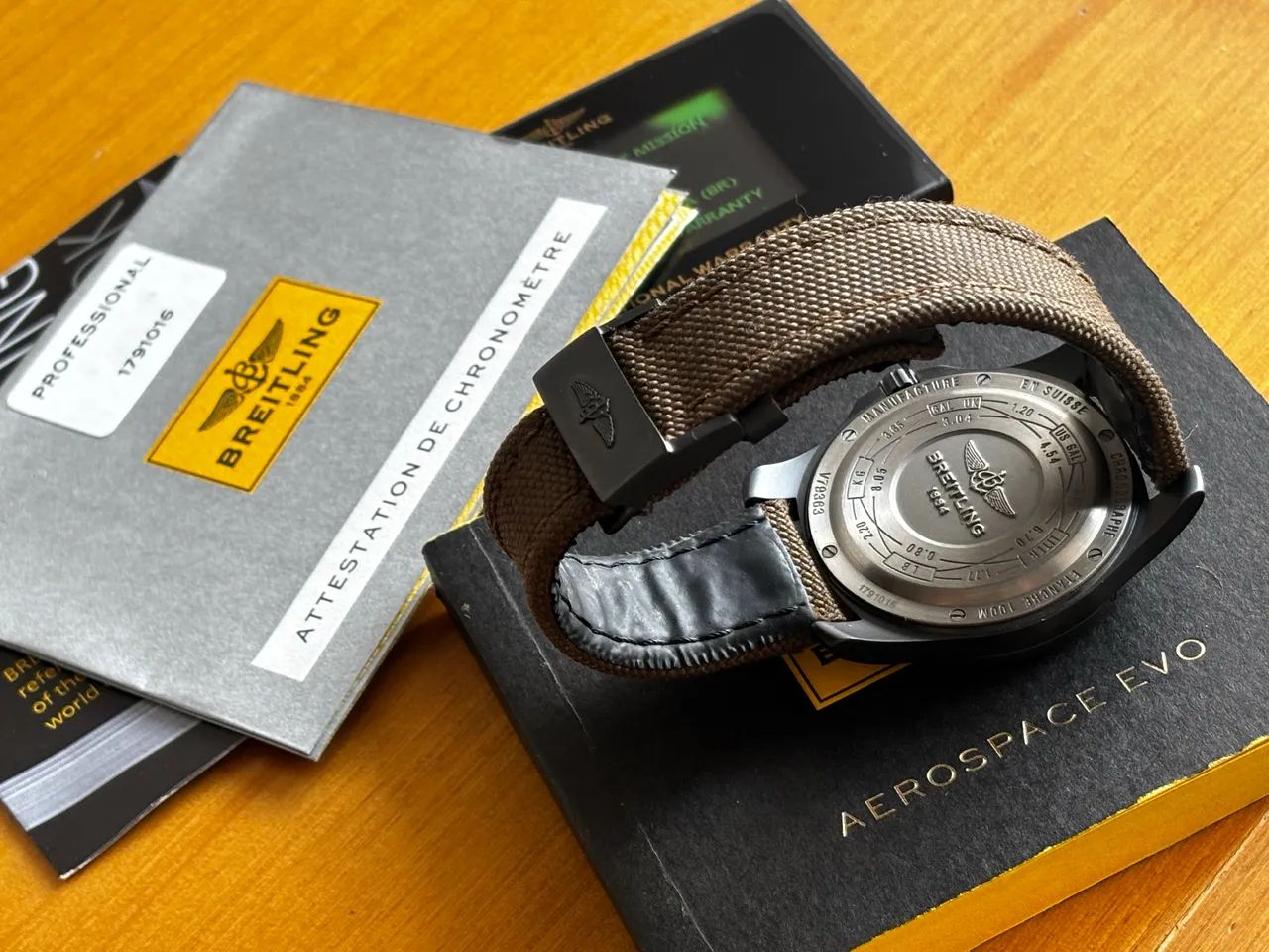 breitling aerospace evo night mission - Foto 5