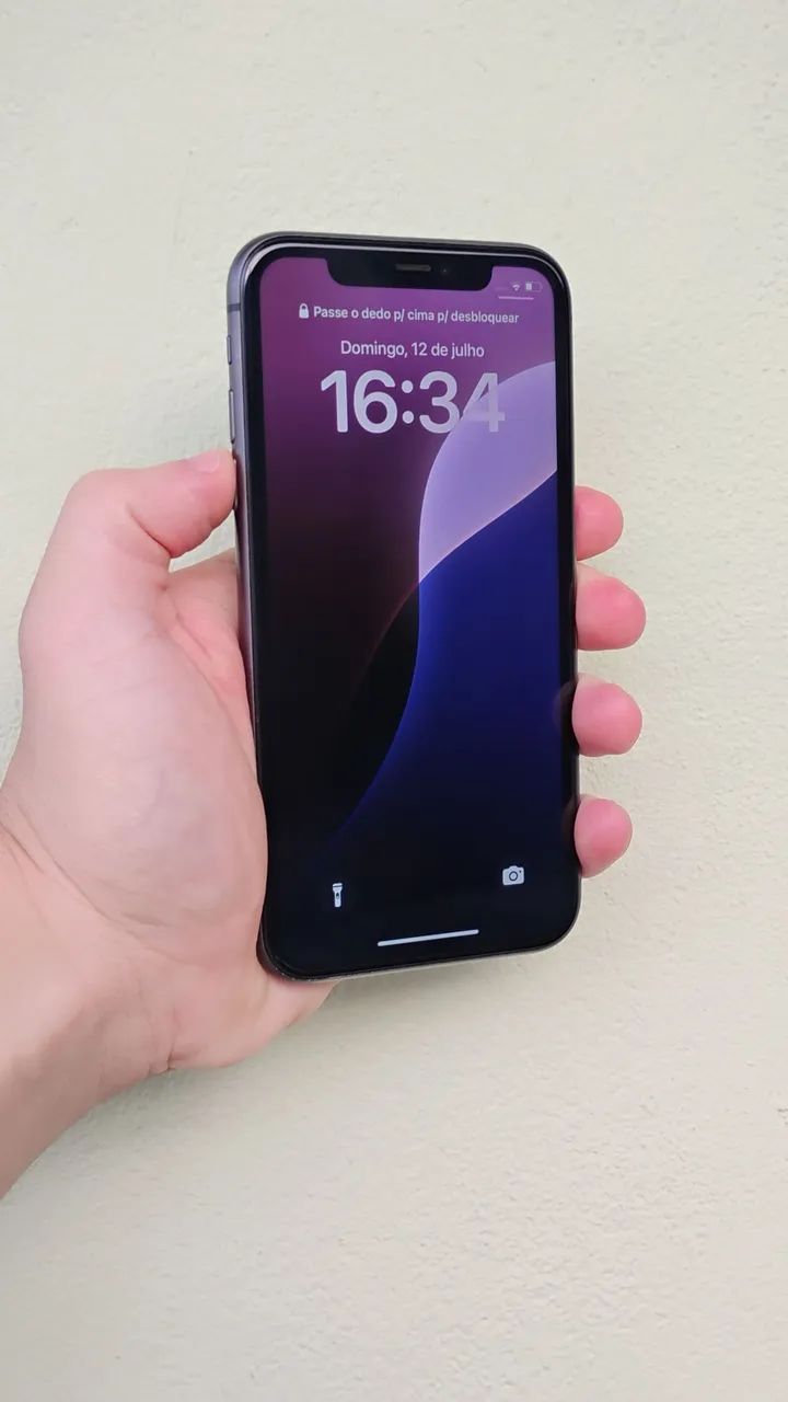 iPhone 11 64gb preto bem conservado!!  - Foto 2