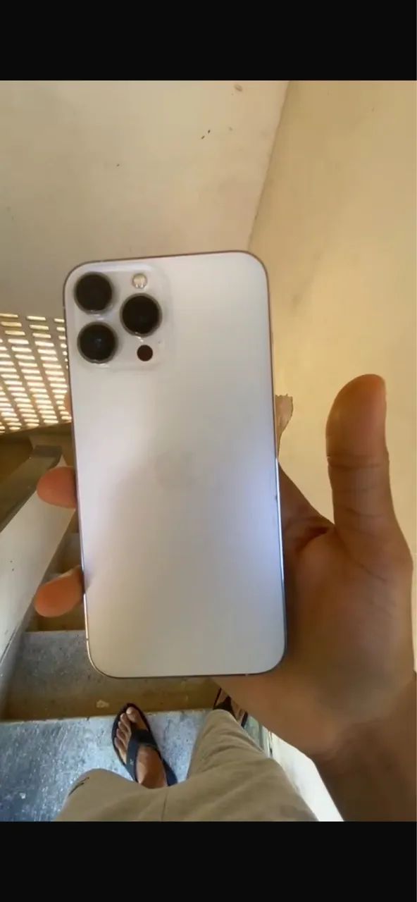 iPhone 13 Pro Max - Foto 2