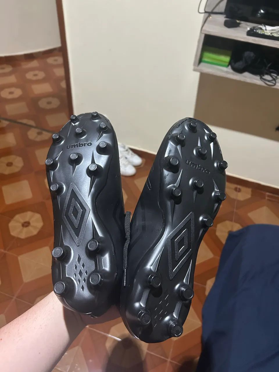 Chuteira Umbro Campo Class - Foto 2