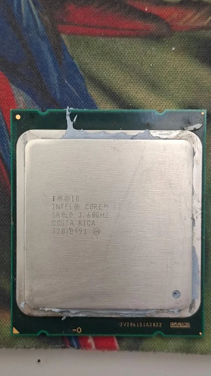 Processador Intel Core i7-3820 3.60GHz (Soquete LGA 2011 / X79) - Funcionando