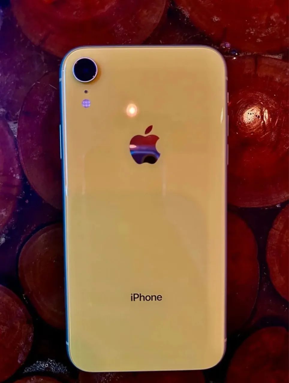 iPhone XR cor amarela 128gb. - Celulares e Smartphones - Taquara