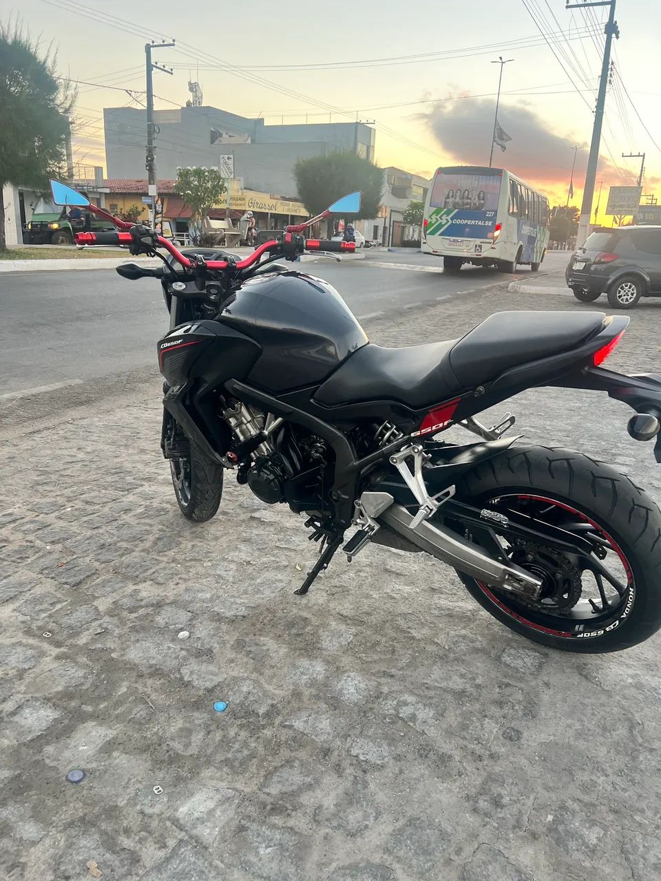 Cb 650 F 2015 em estado de zero  - Foto 2