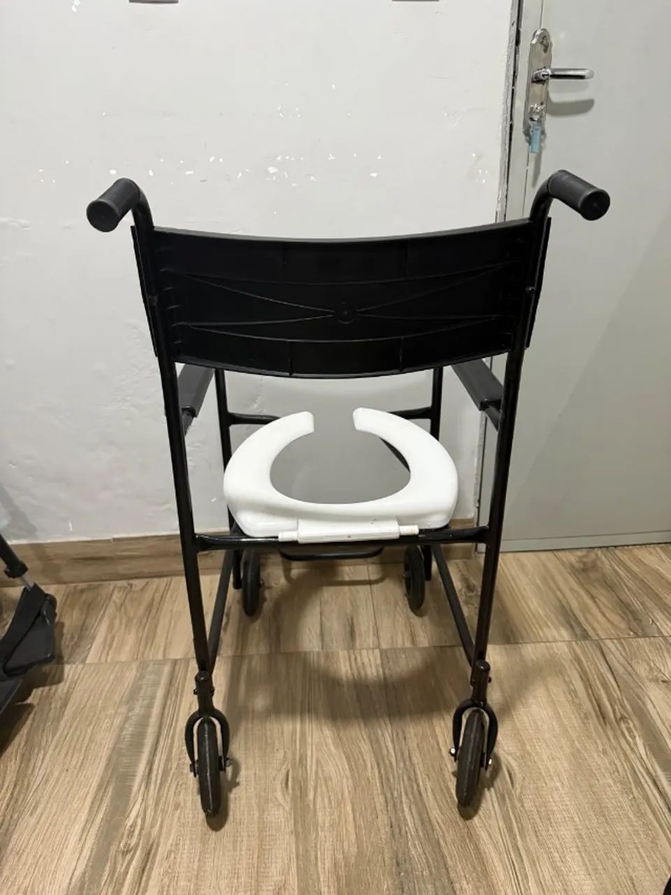 Cadeira de banho  - Foto 2