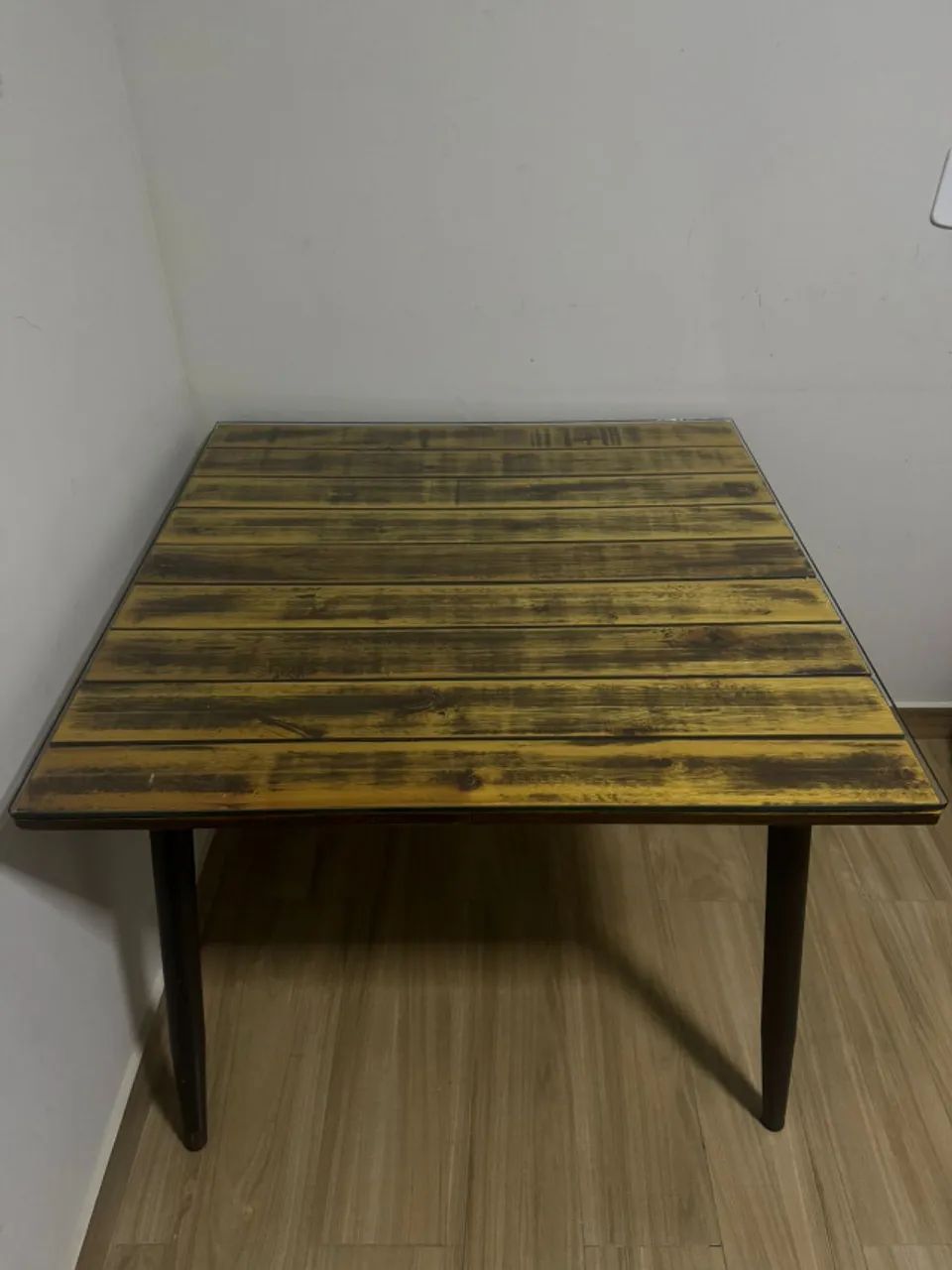 Mesa de madeira maciça e vidro com cadeiras65153864775299120