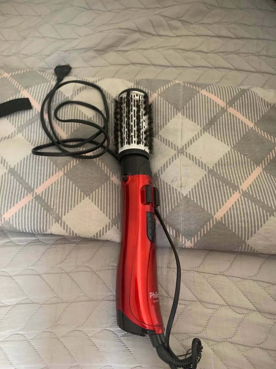 Escova secadora rotativa usada mas funcionando bem  - Foto 2