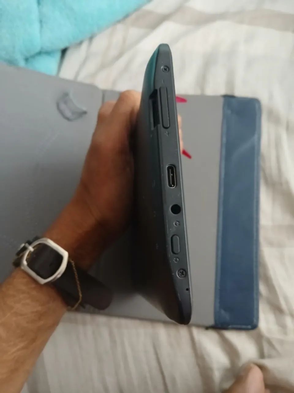 Tablet Multilaser - 7 Polegadas - 1 Mês de Uso - Com Capinha de Brinde - Foto 3