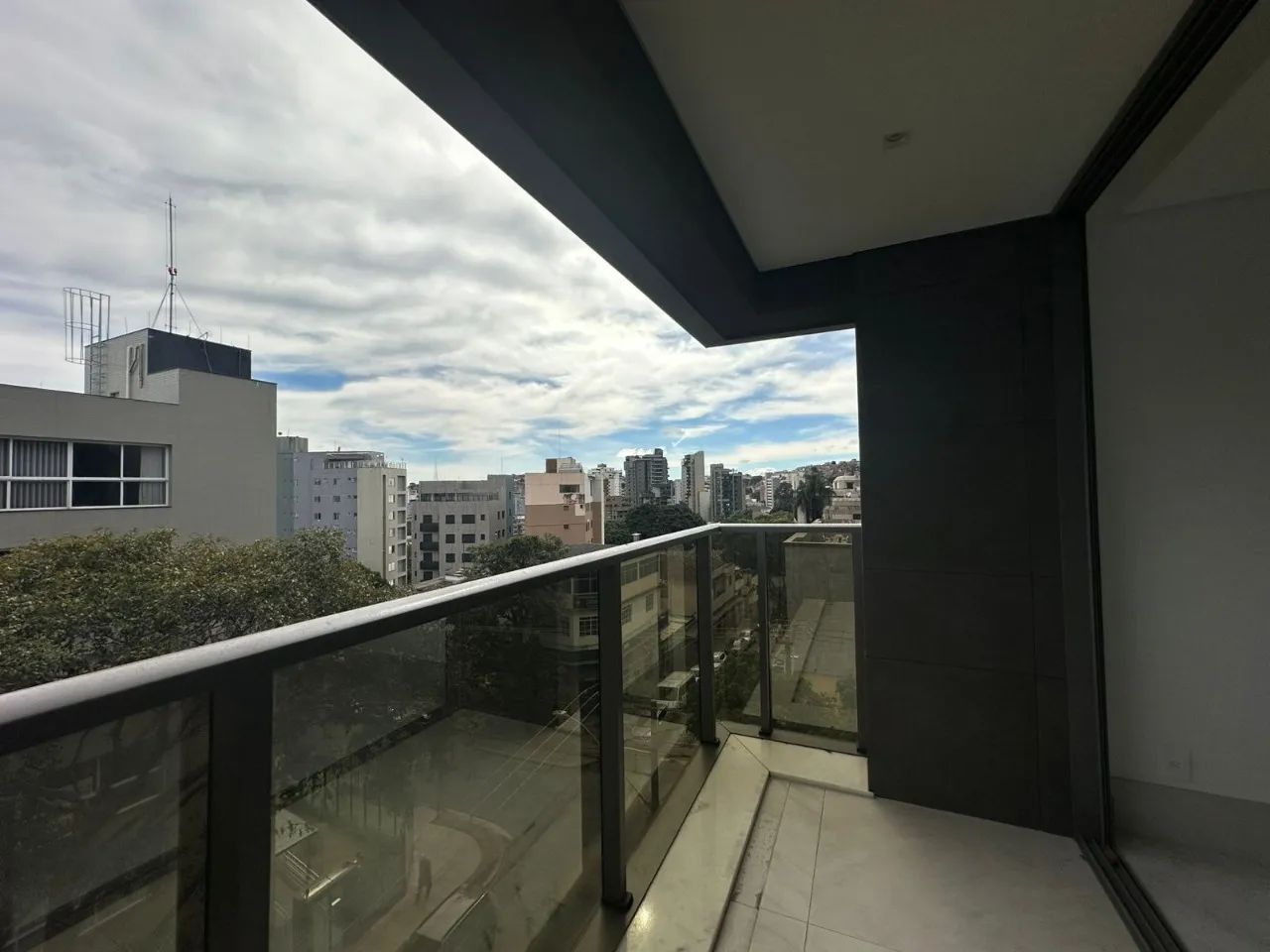 APARTAMENTO A VENDA 3 QUARTOS / SUÍTE 2 VAGAS - Foto 4
