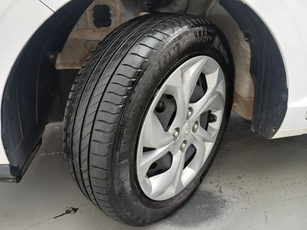 Hyundai HB20S Comfort Plus 1.0 TB Flex 12V Mec., foto 11 de 18