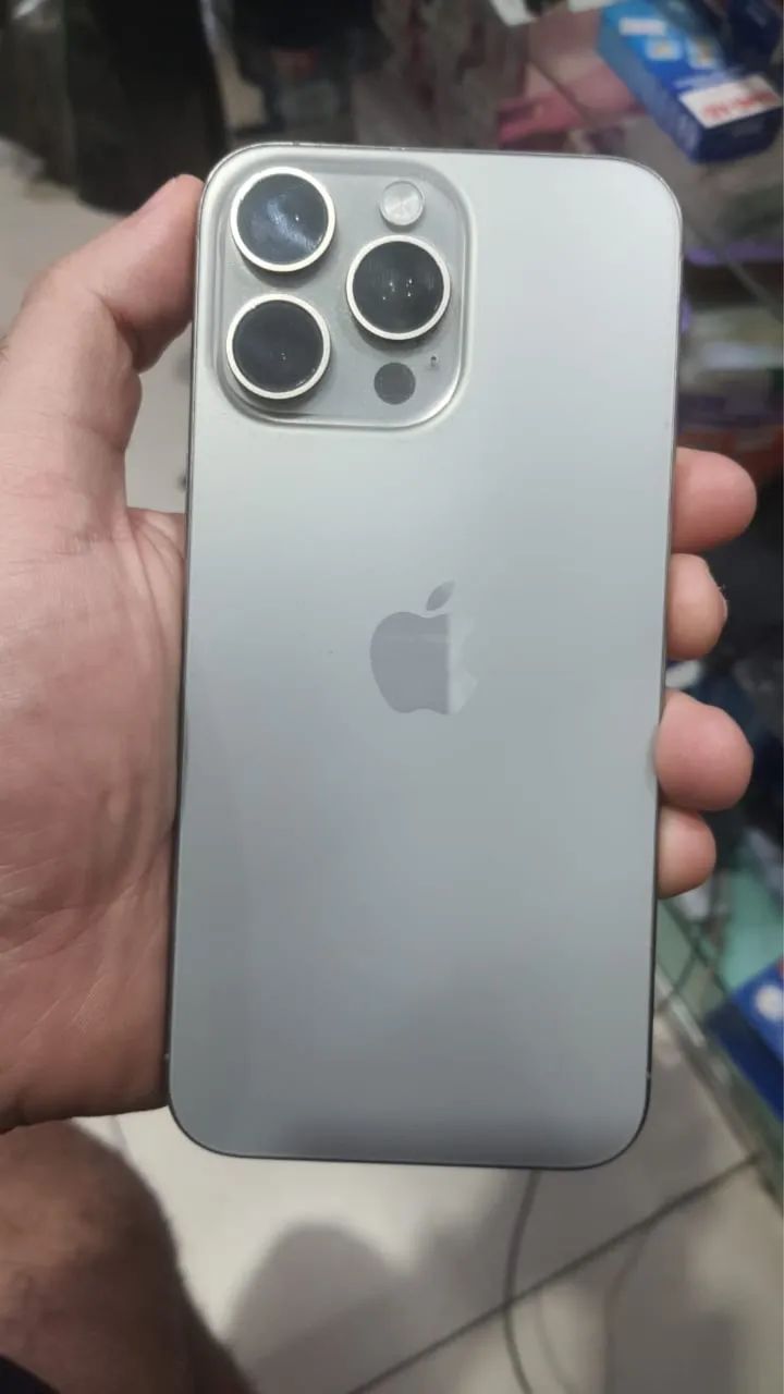 iPhone 15 pro Max 