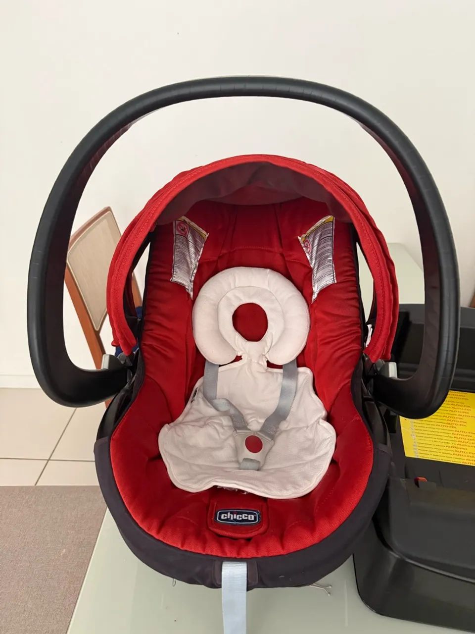 Bebê conforto+base CHICCO  - Foto 4