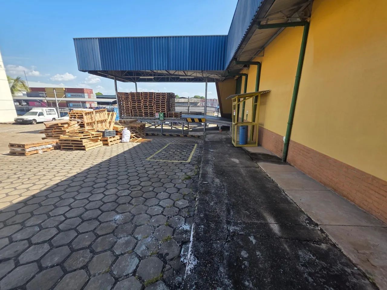 GALPÃO INDUSTRIAL 950M² - EDUCANDOS  - Foto 5