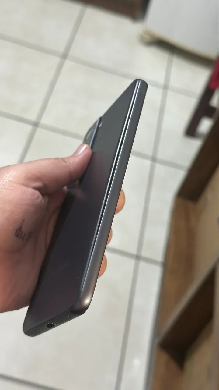 SAMSUNG S21 F E  - Foto 3