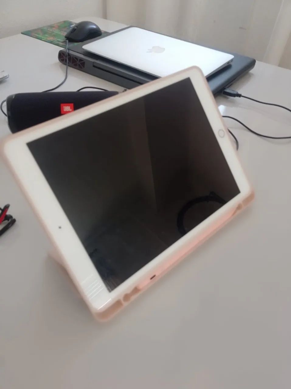 Tablet Ipad 8ª 32 gb (capa e caneta) - Foto 2