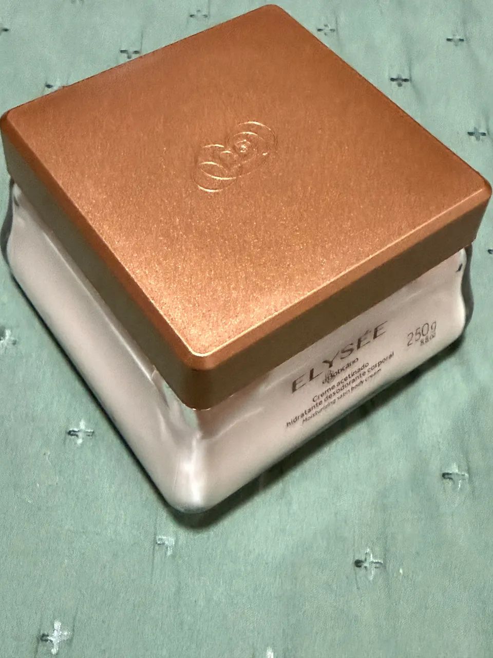 Creme Acetinado Hidratante Corporal Elysée 250g - Foto 2