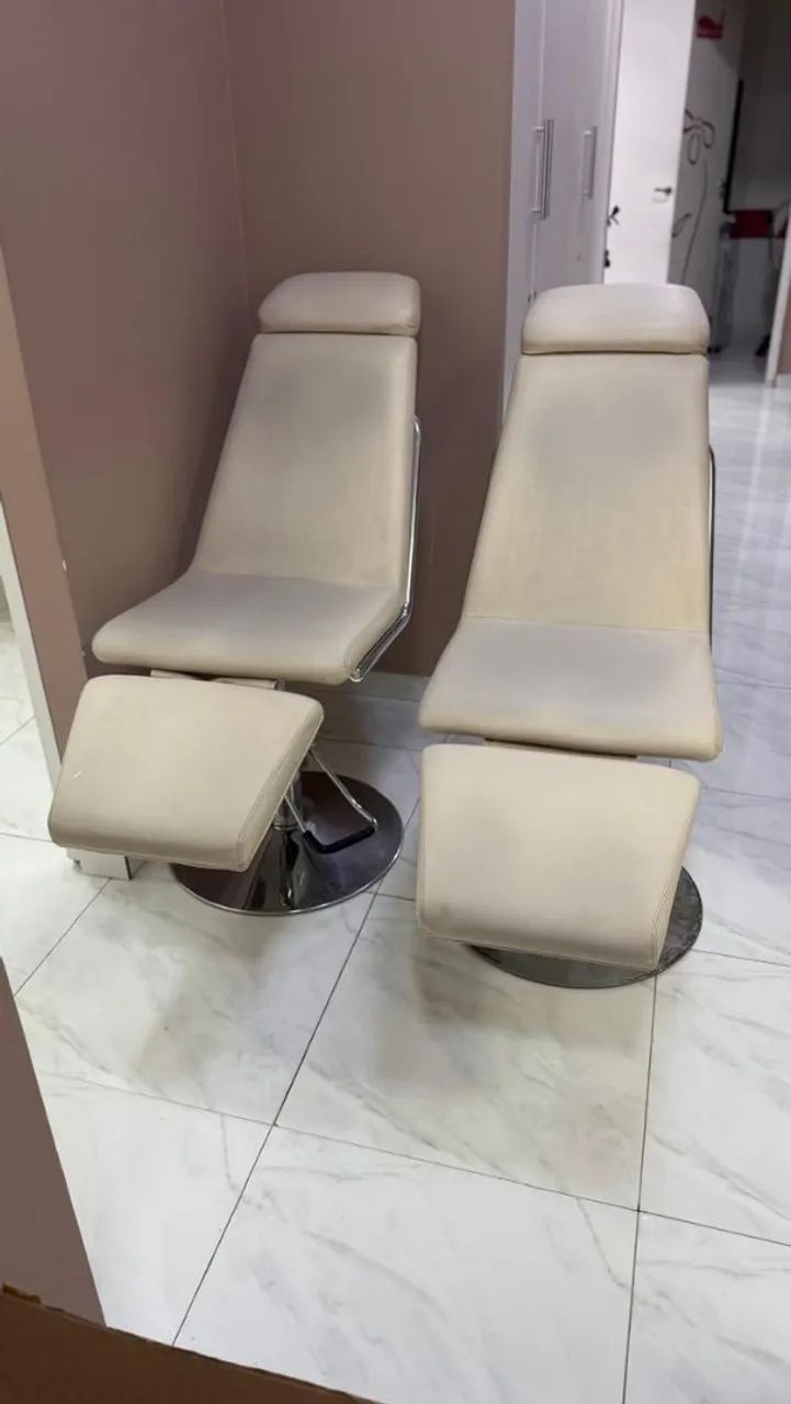 Duas cadeiras para salão  - Foto 3