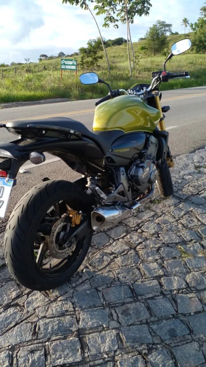 Honda Hornet 600CC