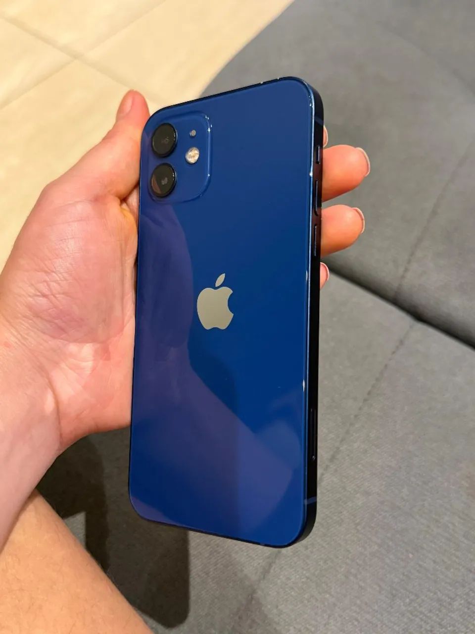 VENDO IPHONE 12 / 64Gb Azul  - Foto 4