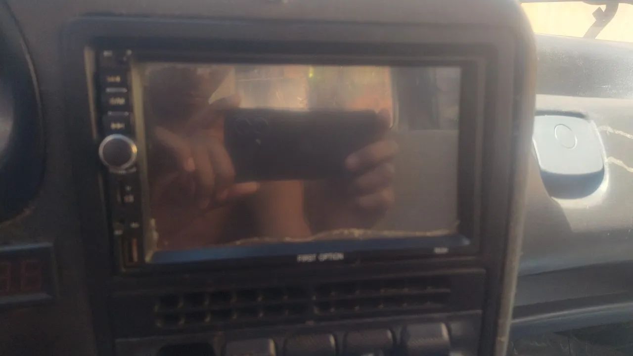 vendo multimídia semi nova top