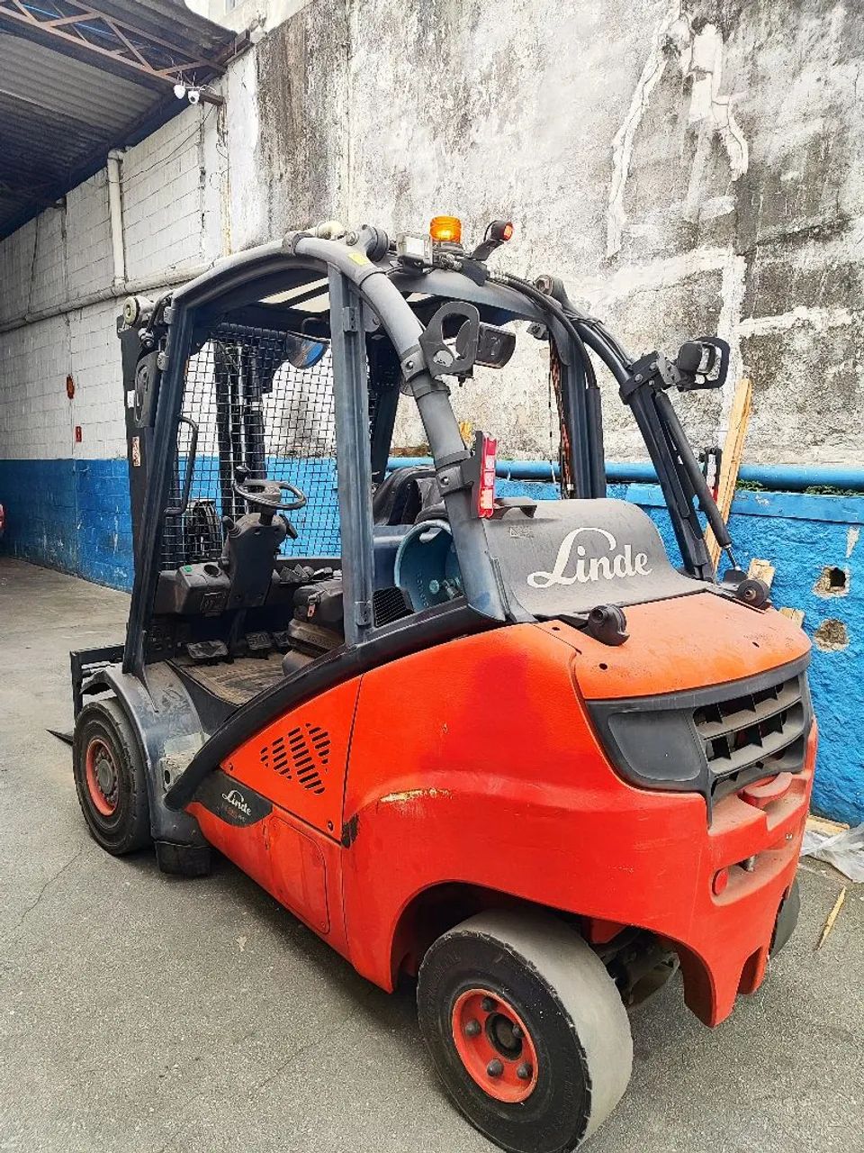 Empilhadeira Linde para 3500 kgs  - Foto 3