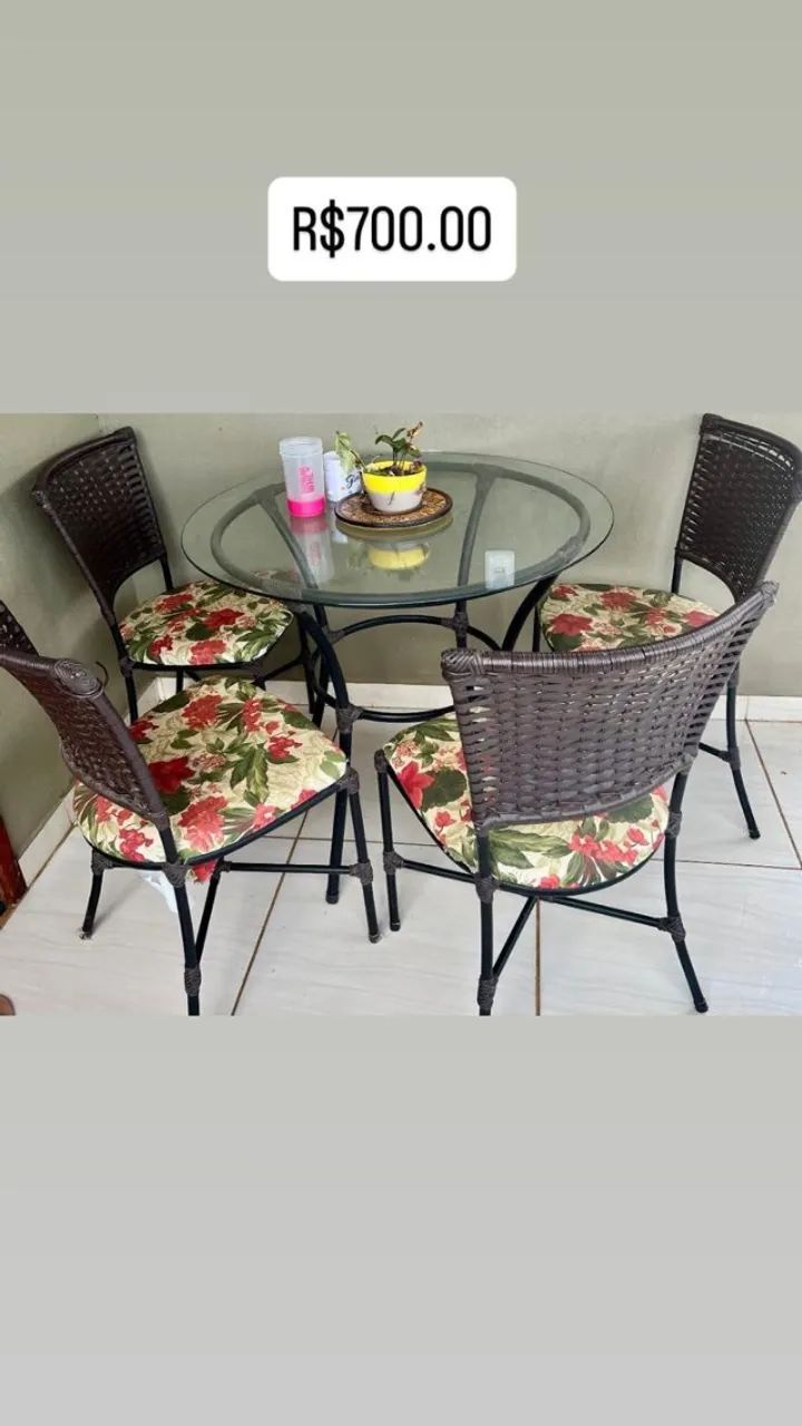 Mesa de jantar redonda 