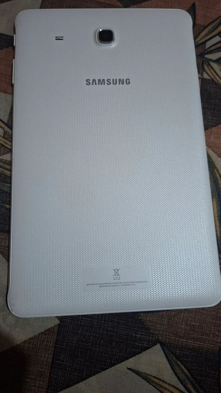 Tablet Samsung SM-T561M - Foto 2