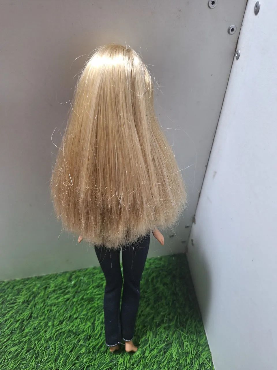 Boneca Barbie Loira - Cabelos Longos - Foto 2